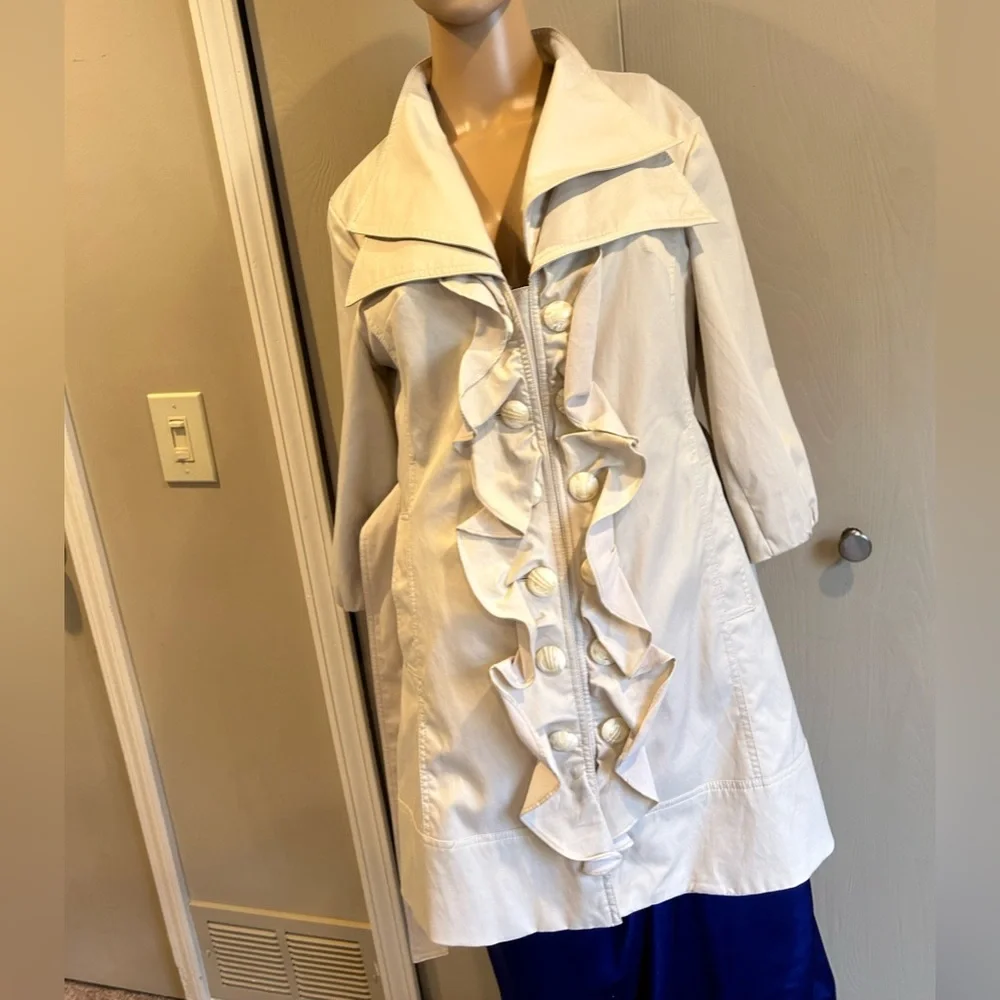 Ladies tan or beige jacket or coat. Spring- Fall. Ruffled collar. Pretty buttons - Picture 2 of 6